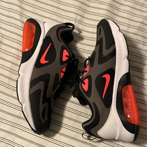 Nike Air Max 200 - Picture 4 of 6